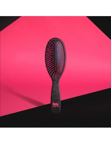 Large oval detangling brush made of pink nylon TEK Salone