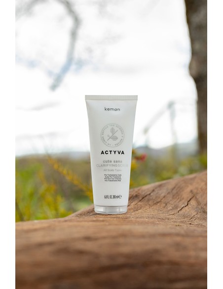 CUTE SANA CLARIFYING SCRUB ACTYVA 200 ml & HEAD SPA