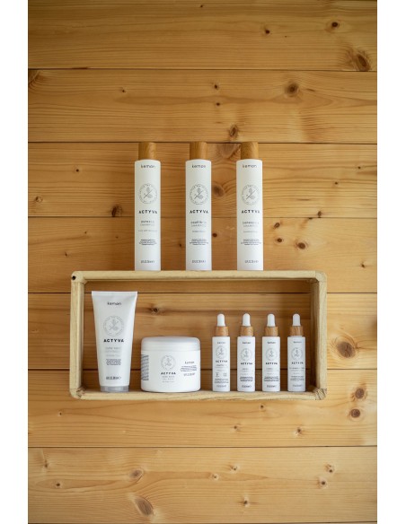 CUTE SANA CLARIFYING SCRUB ACTYVA 200 ml & HEAD SPA